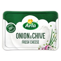 ARLA SEREK KREMOWY Z CEBULĄ I SZCZYPIOREM 200g /10/