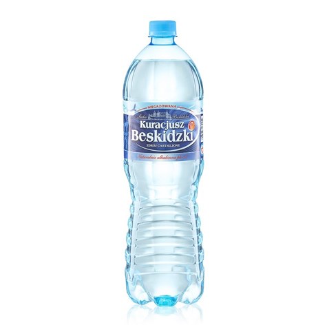 KURACJUSZ WODA NIEGAZOWANA 1,5L /6/